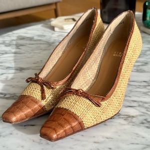 Stuart Weitzman tan woven pointed square croc pattern toe.